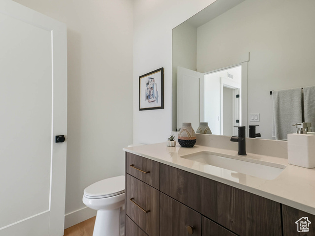 Photo 28 for MLS #2117081 at 544 N 600 West #5