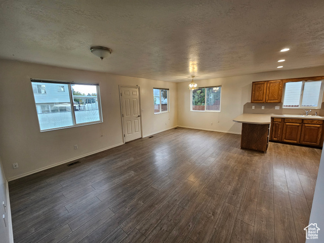 Photo 3 for MLS #2117094 at 2828 Brady Way