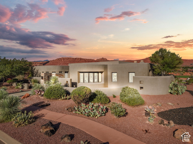 Photo 4 for MLS #2117101 at 2228 N Chaco Trl