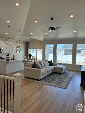 Photo 4 - 1573 E Lynx Ln, Eagle Mountain UT 84005