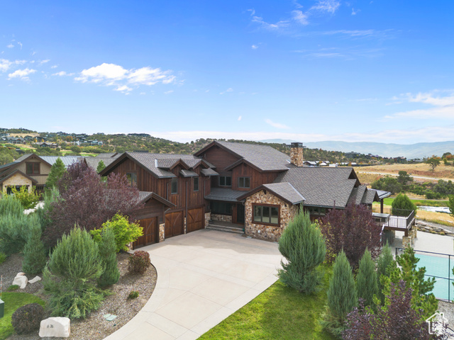 Photo 11 for MLS #2117148 at 676 N Chimney Rock Rd
