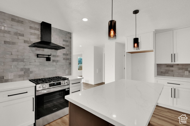 Photo 20 for MLS #2117152 at 313 E Elm St