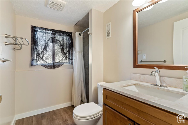 Photo 19 for MLS #2117153 at 984 N 1100 West