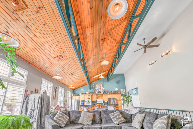 Photo 9 for MLS #2117161 at 569 Elk Loop