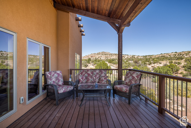 Photo 33 for MLS #2117162 at 15 W Blue Mountain Ct