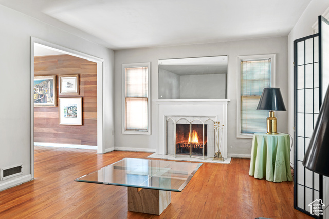 Photo 9 for MLS #2117169 at 532 E 12th Ave
