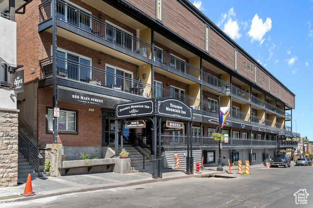 Photo 42 for MLS #2117171 at 255 Main St #A16