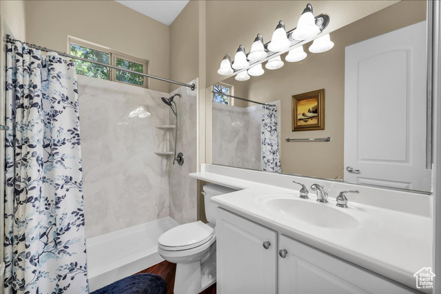 Photo 12 for MLS #2117177 at 2034 W Sunstar Cir