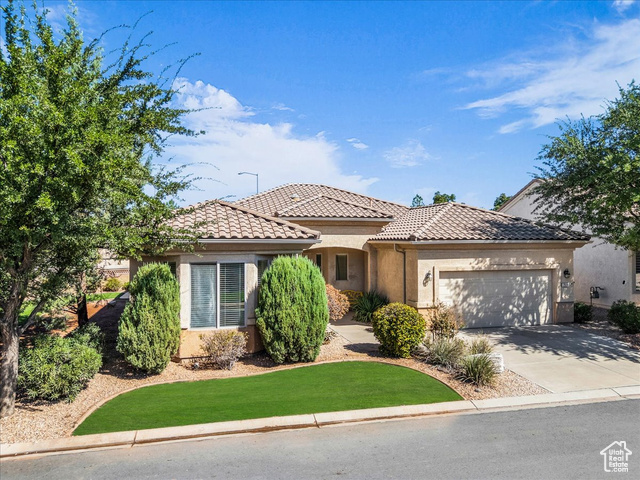 Photo 3 for MLS #2117177 at 2034 W Sunstar Cir