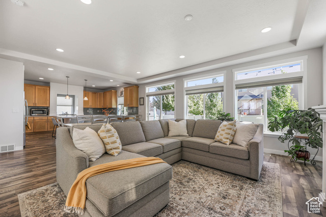 Photo 14 for MLS #2117181 at 2185 S 150 East