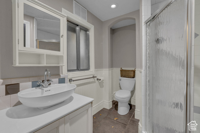 Photo 10 for MLS #2117183 at 827 E 500 South