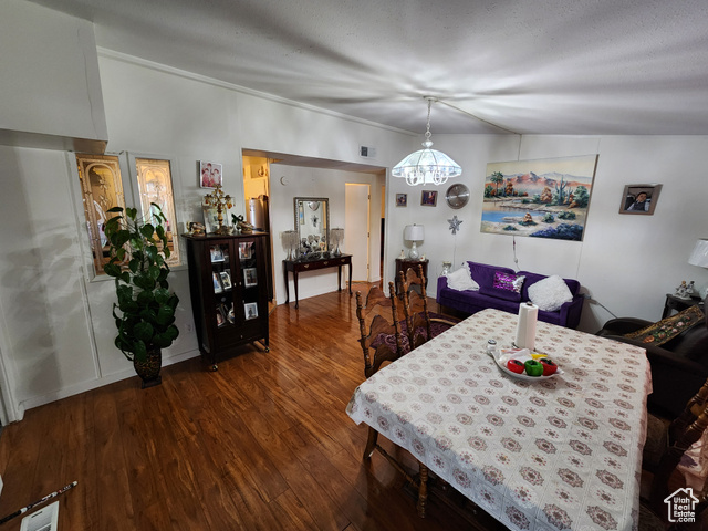Photo 13 for MLS #2117201 at 1284 W Canary St #221