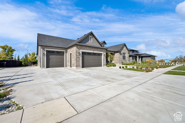 Photo 2 for MLS #2117202 at 532 S 1450 West