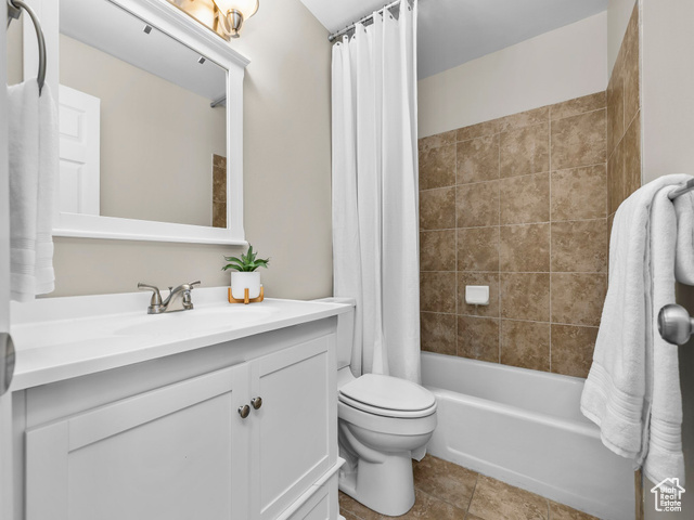 Photo 19 for MLS #2117205 at 2823 N Marrcrest
