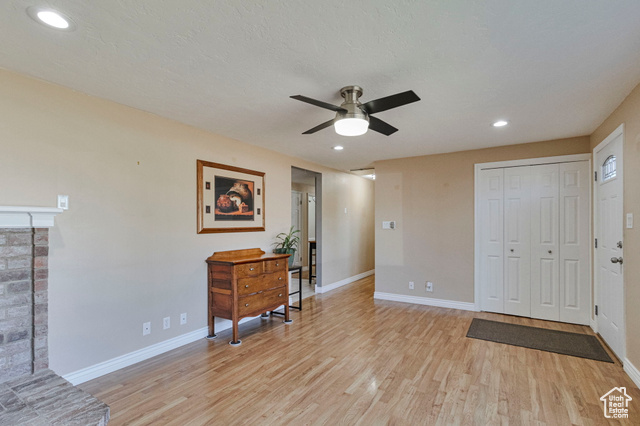Photo 8 for MLS #2117210 at 389 W 2575 North