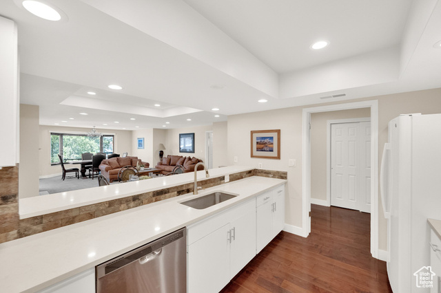 Photo 8 for MLS #2117227 at 171 E 3rd Ave #301