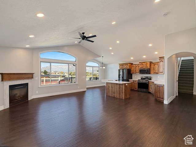Photo 4 for MLS #2117231 at 2954 W 2325 South