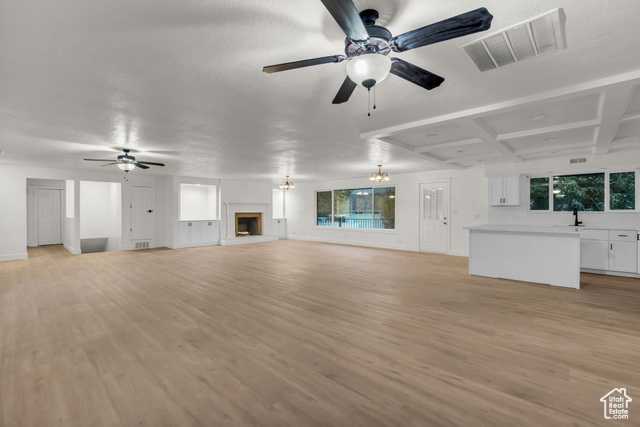 Photo 8 for MLS #2117242 at 461 E 2175 North