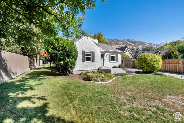 Photo 2 for MLS #2117249 at 5295 S Holladay Blvd
