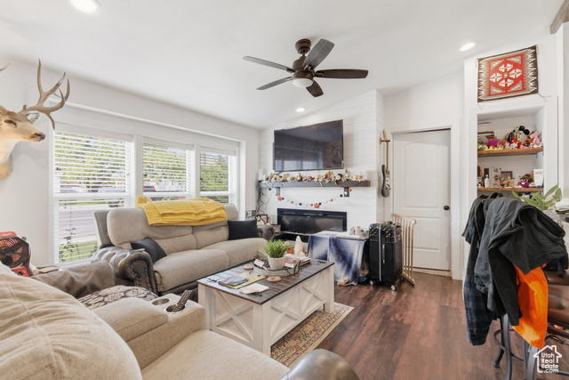 Photo 5 for MLS #2117265 at 996 N 200 West