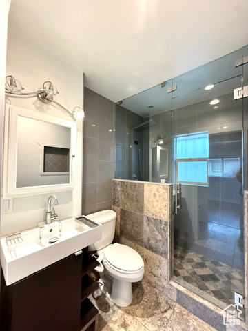Photo 7 for MLS #2117281 at 560 E Elm Ave