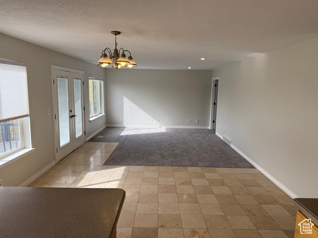 Photo 9 for MLS #2117282 at 534 S Locust Ave