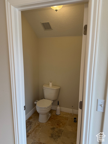 Photo 24 for MLS #2117282 at 534 S Locust Ave