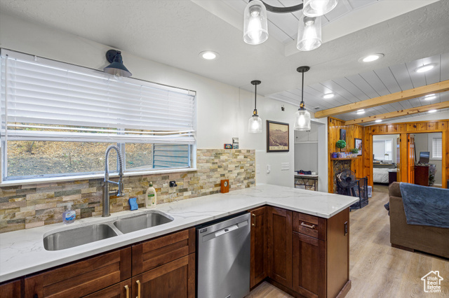 Photo 16 for MLS #2117287 at 342 Ogden Cyn