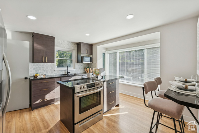 Photo 17 for MLS #2117296 at 1021 E Millbert Ave