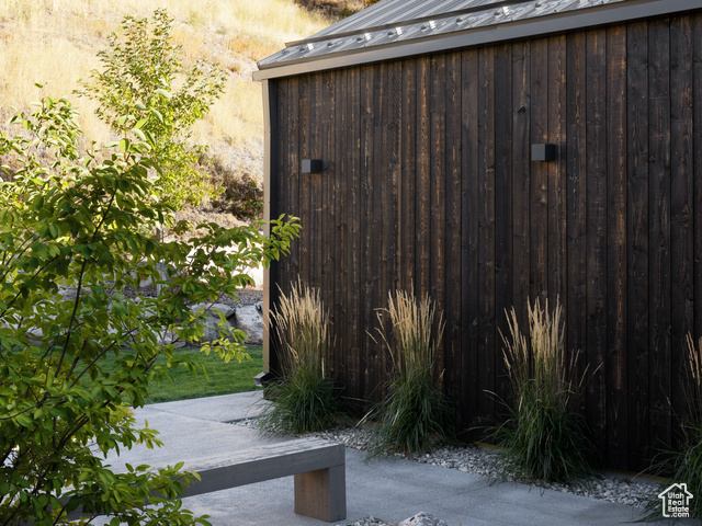 Photo 5 for MLS #2117298 at 1647 E Quail Canyon Dr