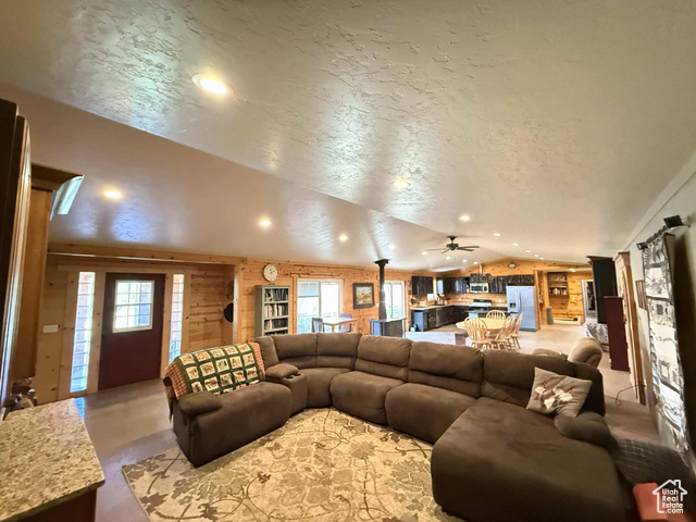 Photo 11 for MLS #2117305 at 790 W 1000 South