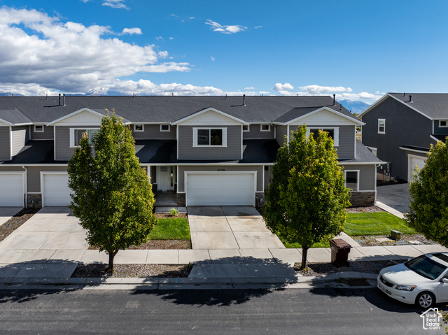 Photo 2 for MLS #2117308 at 8048 N Clydesdale Dr