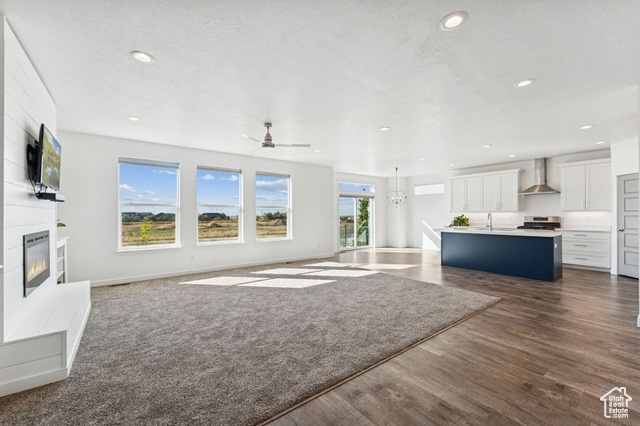 Photo 17 for MLS #2117311 at 14 E 2300 South