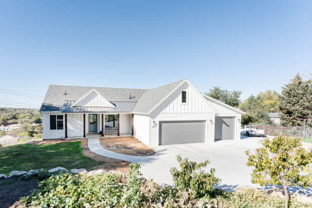 Photo 11 for MLS #2117312 at 1439 E 1250 South