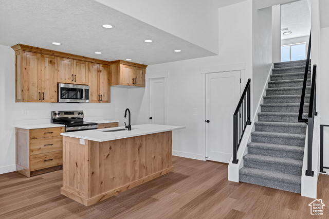 Photo 9 for MLS #2117313 at 821 E 160 North