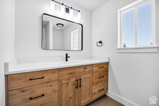 Photo 16 for MLS #2117313 at 821 E 160 North