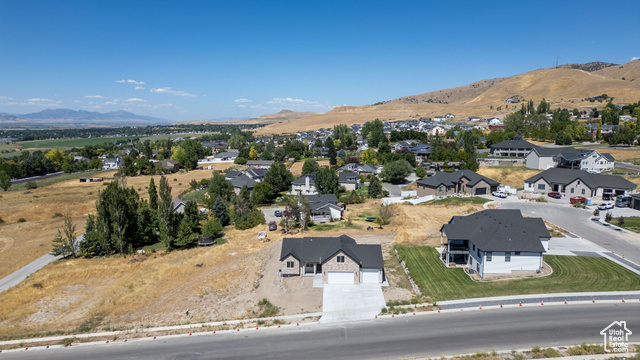 Photo 27 for MLS #2117313 at 821 E 160 North