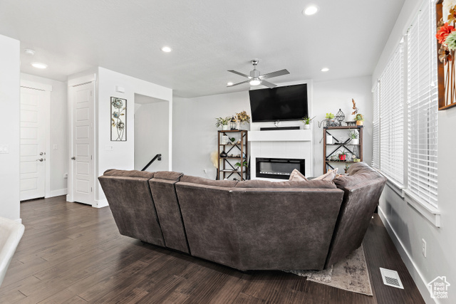 Photo 8 for MLS #2117317 at 14226 S Bella Vea Dr