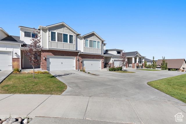 Photo 3 for MLS #2117317 at 14226 S Bella Vea Dr
