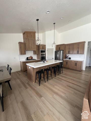 Photo 5 for MLS #2117332 at 1023 W 3350 North