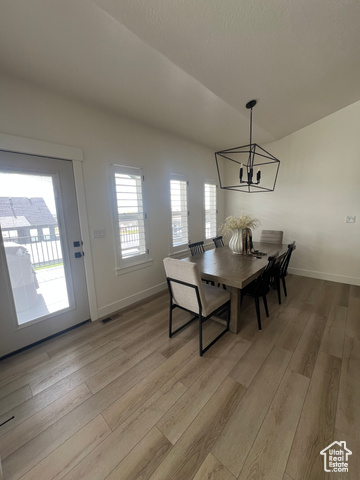 Photo 6 for MLS #2117332 at 1023 W 3350 North