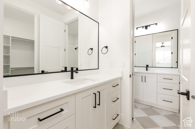 Photo 38 for MLS #2117341 at 3018 E Alderann St