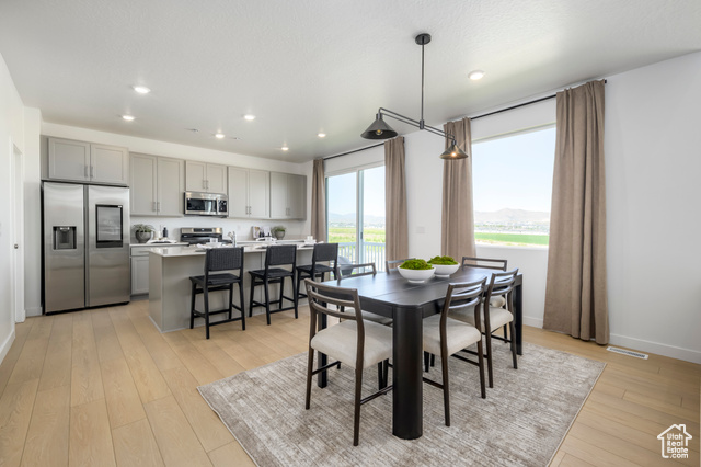 Photo 11 for MLS #2117346 at 1401 S Glambert Ln #213