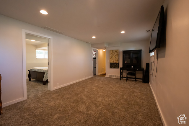 Photo 21 for MLS #2117351 at 622 Brinker Ave