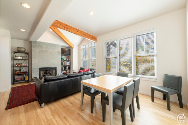 Photo 11 for MLS #2117354 at 156 Sandridge Ave