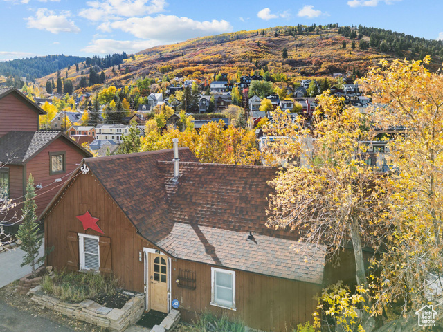 Photo 42 for MLS #2117354 at 156 Sandridge Ave