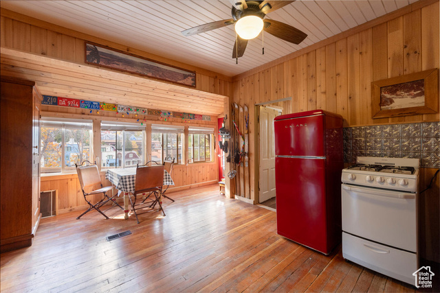 Photo 29 for MLS #2117354 at 156 Sandridge Ave
