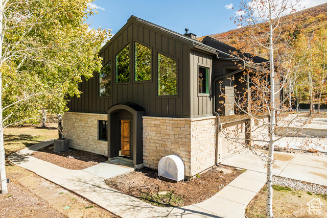 2385 GOOD TRUMP CT, Park City UT 84060