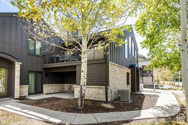 Photo 9 for MLS #2117355 at 2385 Good Trump Ct