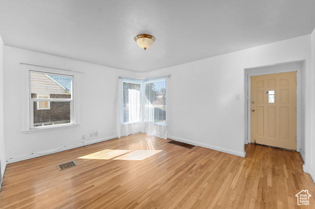Photo 2 for MLS #2117368 at 100 N 700 East